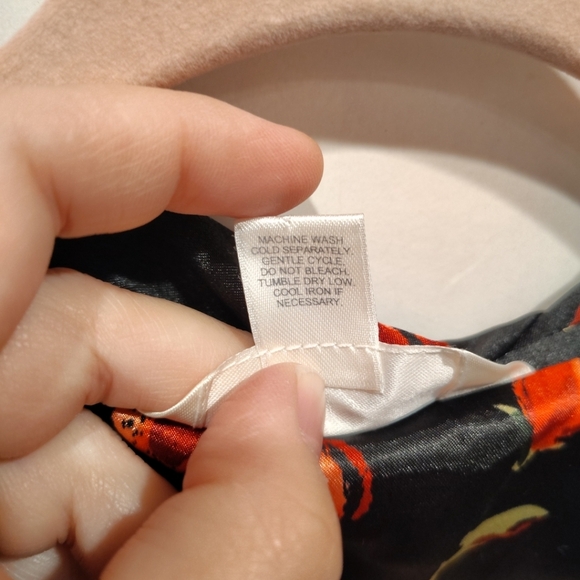 Avenue Body Women's Black Rose Print Nightgown 18/20 Romantic Comfy Lounge Wear - Picture 3 of 6